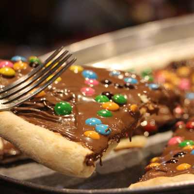 pizza chocolate m&m